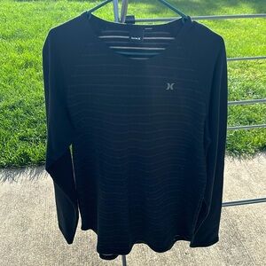 Hurley long sleeve knit top for men size M NWOT